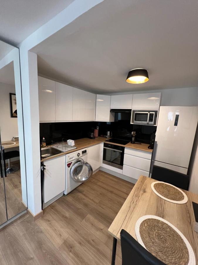Studio Contemporain, A Deux Pas De La Mer A La Ciotat ! Bagian luar foto